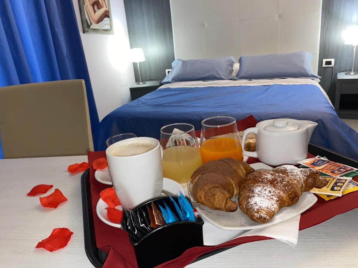 Victoria Hotel Pomigliano d'Arco Ngoại thất bức ảnh