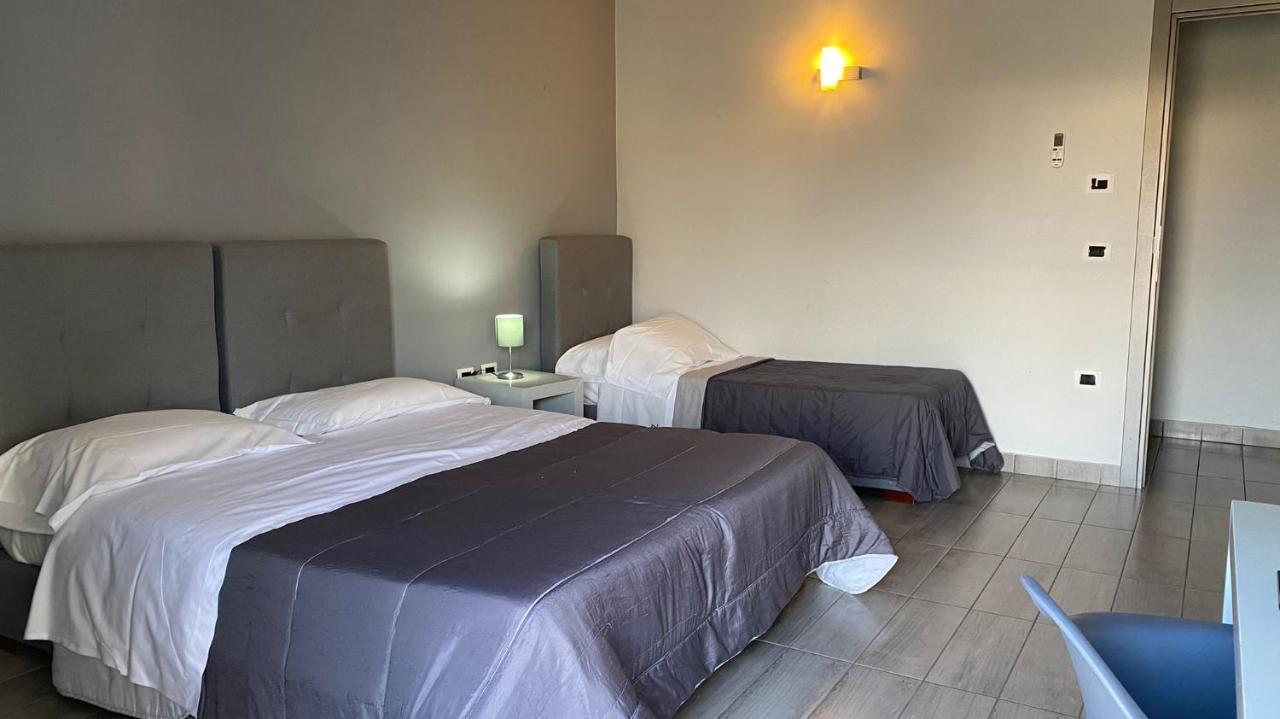 Victoria Hotel Pomigliano d'Arco Ngoại thất bức ảnh