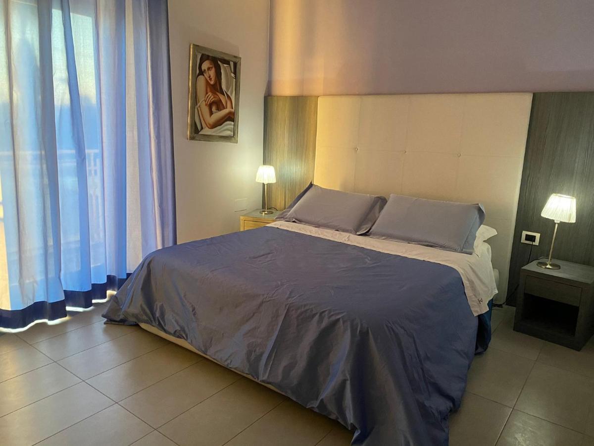 Victoria Hotel Pomigliano d'Arco Ngoại thất bức ảnh