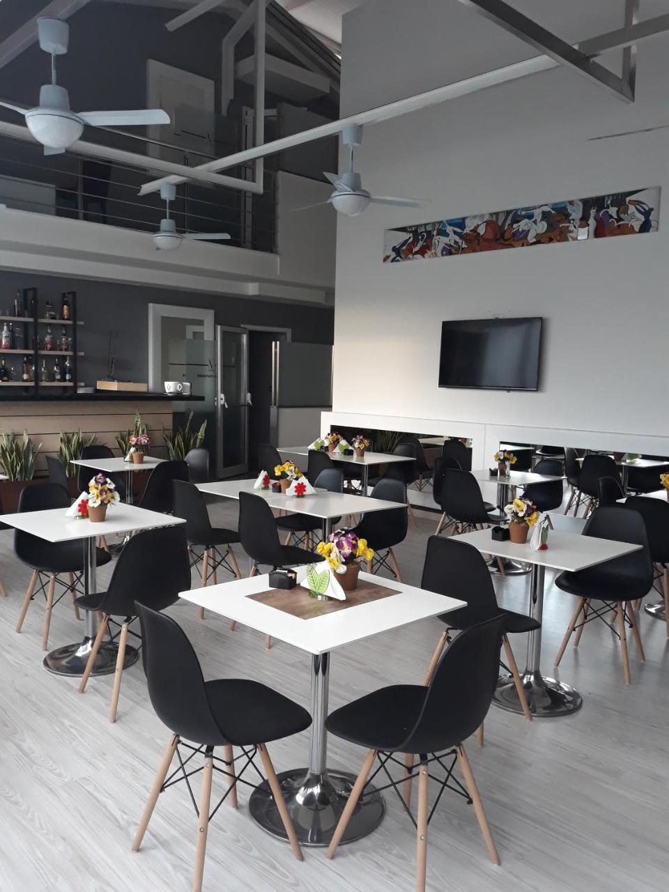 Victoria Hotel Pomigliano d'Arco Ngoại thất bức ảnh